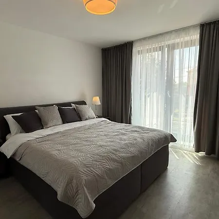 Apartman Senec Apartment *