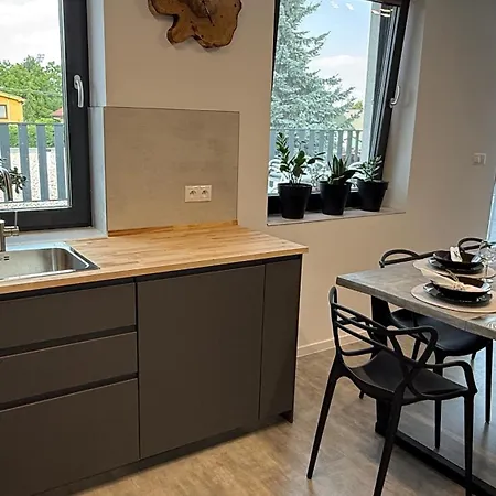 Apartman Senec Lägenhet