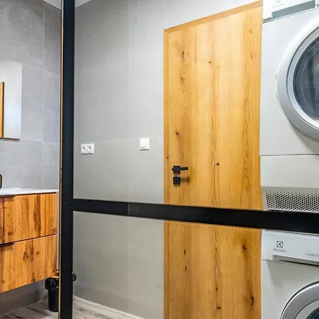아파트 Apartman Senec 세네츠
