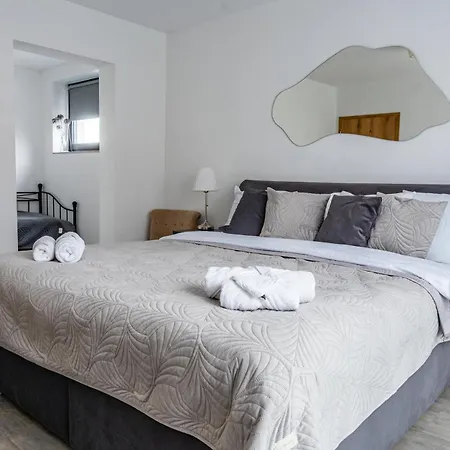 아파트 Apartman Senec