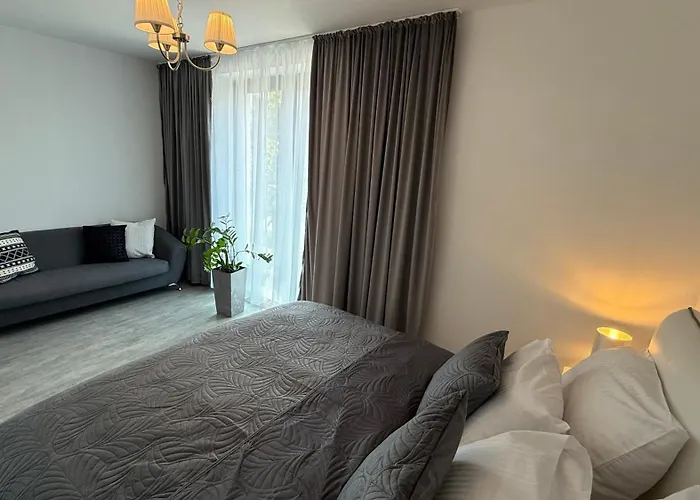 Daire Apartman Senec Senec